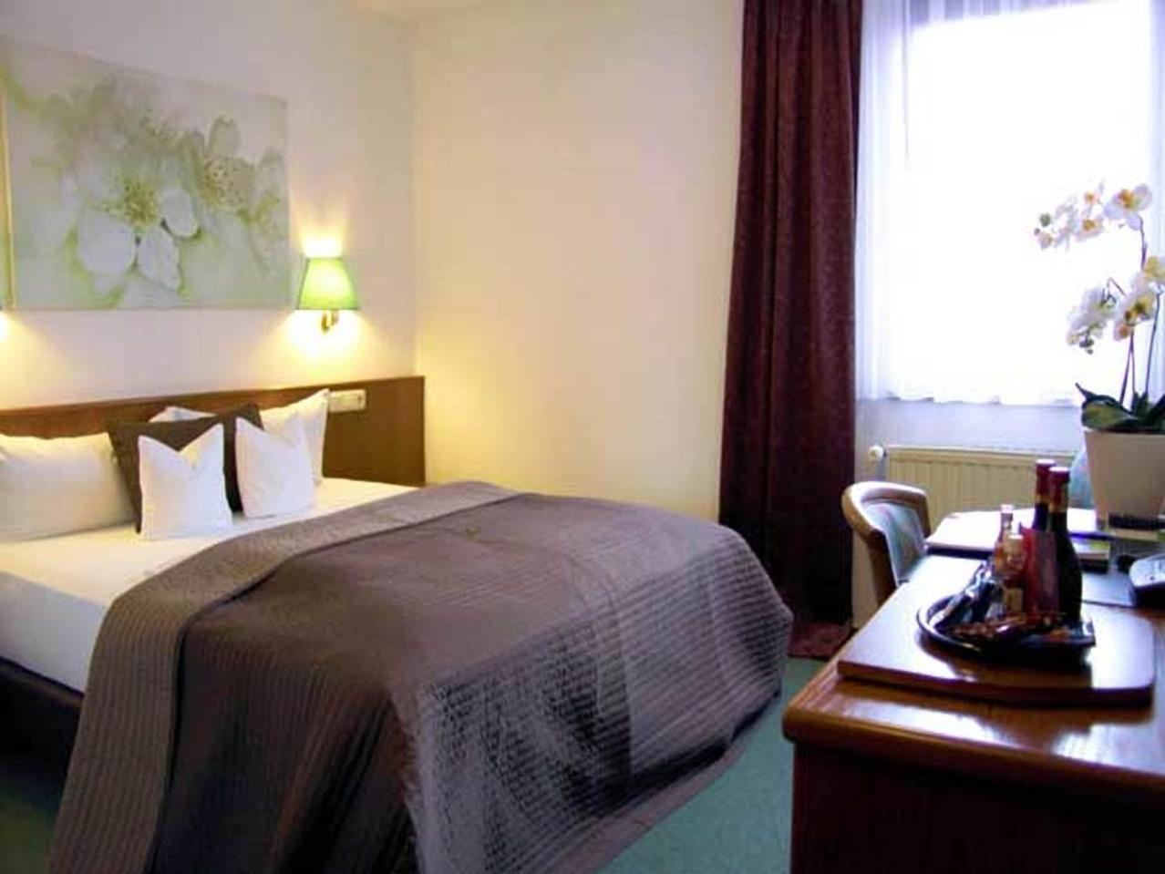 Hotel Promenadenhof Weissensee  Luaran gambar